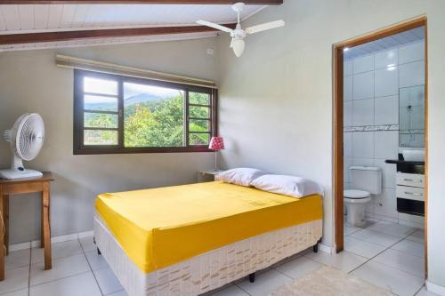 Koupelna v ubytování Casa linda em condomínio fechado