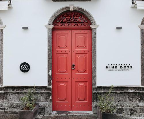 NINE DOTS Azorean Art Boutique Hotel