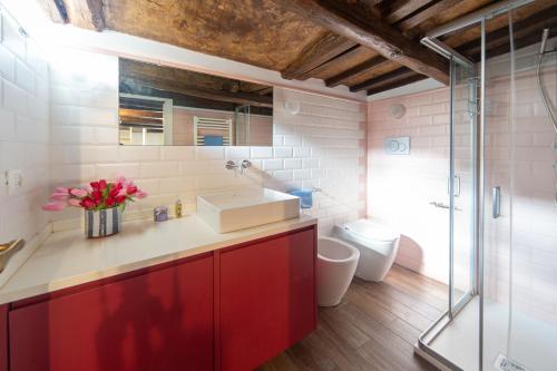 Saint Louis Penthouse, cozy little apartment next to Pantheon