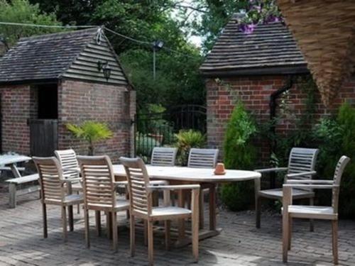 Jardín al aire libre en The Bull on the Green