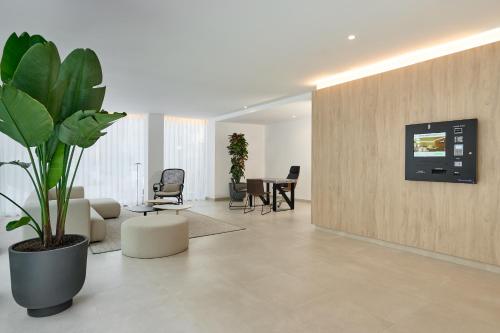 Foto Apartamentos Luna Suites Granada 4