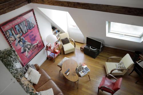 Appart d'artiste au coeur de Paris