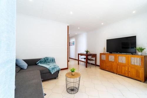 50mBeach-2room-Pool-wifi-BigTerrace-PortAvntura-AA10