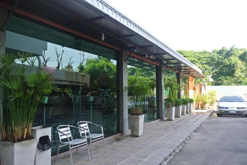 Photo de la galerie de l'établissement Nanatai Suites, à Bangkok