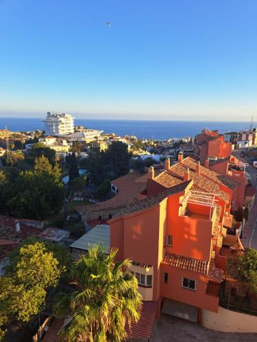 One bedroom 7th floor apartment with amazing views