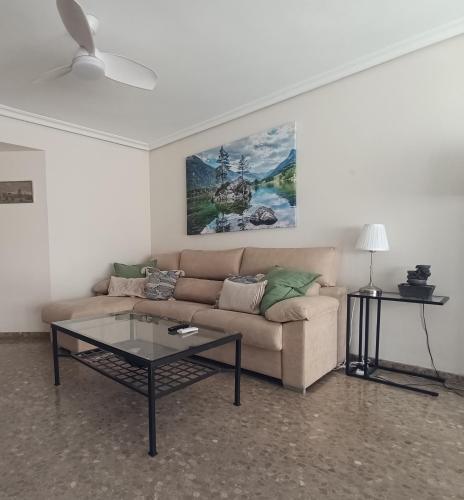 Feria apartment, near Plaza España