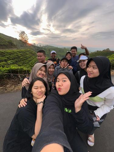 Tetamu yang menginap di Bumina EENK