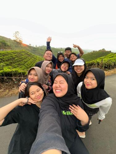 Tetamu yang menginap di Bumina EENK