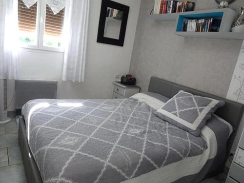 Photo de la galerie de l'établissement Appartement climatisé 2 pièces, piscine, parking privé, à 500m de la plage - FR-1-776-2, à Argelès-sur-Mer