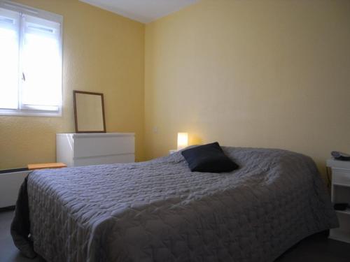 Photo de la galerie de l'établissement Appartement Climatisé 2 Pièces avec Piscine et Tennis à 500m de la Plage, Argelès-sur-Mer - FR-1-776-42, à Argelès-sur-Mer