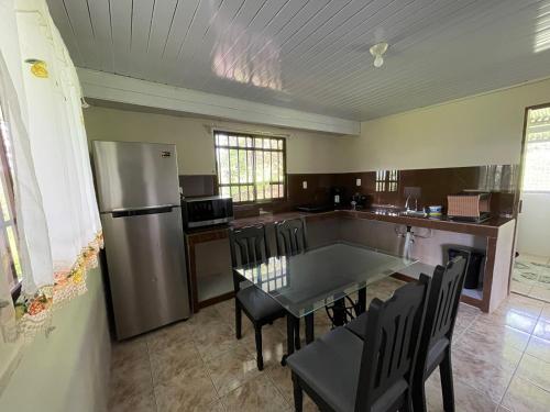 Kuchyň nebo kuchyňský kout v ubytování Casa Danta
