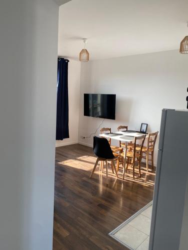 Photo de la galerie de l'établissement 3 pièces dans hôtel particulier, à Champlan