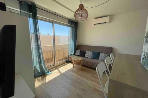 Studio for 4 people near the beach with air conditioning