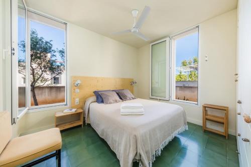 Postel nebo postele na pokoji v ubytování Espectacular Villa Mercedes con vistas al mar