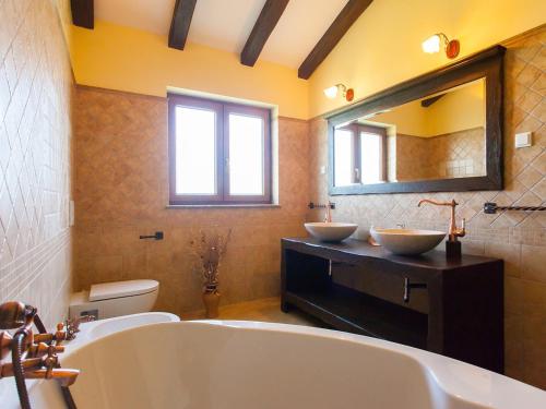 Villa Lory