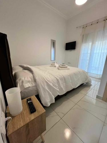 Elegant & Modern Apartment near to Athens Riviera