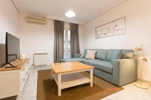 Comfort and beauty with parking space included