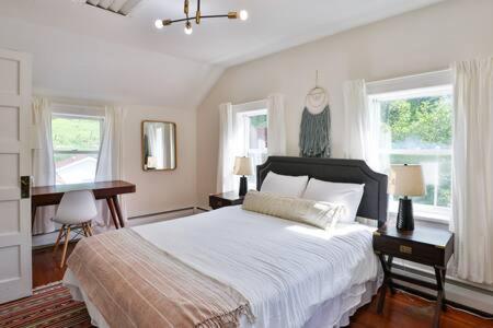 Gallery image of Catskills Country House with Hot Tub near River Trails in Mount Tremper