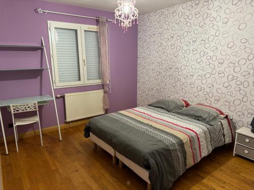 Ένα ή περισσότερα κρεβάτια σε δωμάτιο στο Grande Maison Moderne
