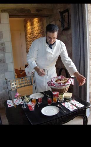 Jídlo v penzionu nebo okolí