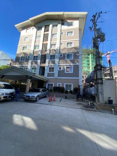 Condominium EC Accommodation