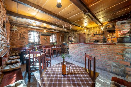 Restoran atau tempat lain untuk makan di Górski Sad - u Bazyla