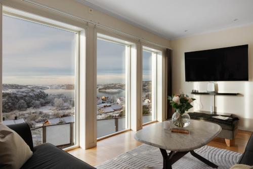 Charming Villa Retreat by AJF Dream Livingにあるテレビまたはエンターテインメントセンター