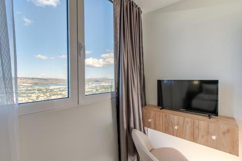 Kedria Lounge and infinity sea view residence
