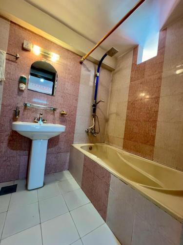 Un baño de Taleju Grand Hotel