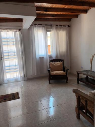 Posezení v ubytování Casa Privada 2 habitaciones, amueblada Centro Necochea