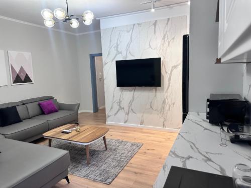 Modern Loft in Prime Location - Imazhi 6