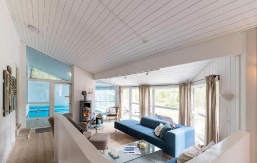 Χώρος καθιστικού στο Holiday Home Fjælstaunijn Nexø Denm