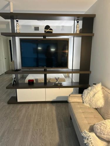 Lovely Condo Unit photo 11
