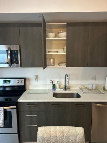 Lovely Condo Unit photo 10