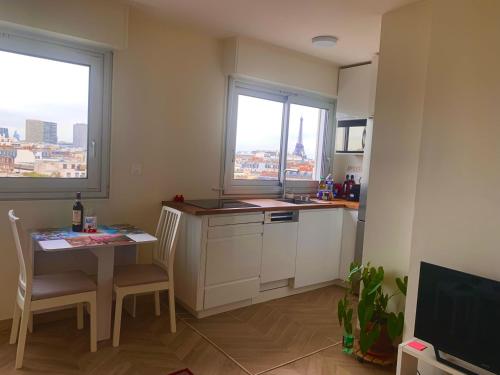 Eiffel Tower View - Cosy & Confortable - Paris 2024