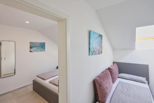 Apartmani R A M L J A K - Sobe, Zimmer, Rooms Marko