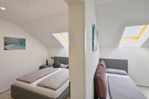 Apartmani R A M L J A K - Sobe, Zimmer, Rooms Marko