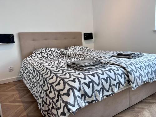Säng eller sängar i ett rum på Apartamenty AsApartment Paris