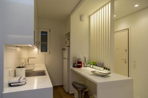 Comfort & Elegance in Kolonaki - 2BD Apt