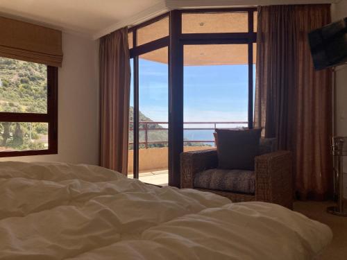 Un pat sau paturi într-o cameră la Atico Duplex Penthouse Rosa Marina Club Nautico Calpe Penon Sea view