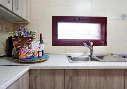 A kitchen or kitchenette at Villa Amistad