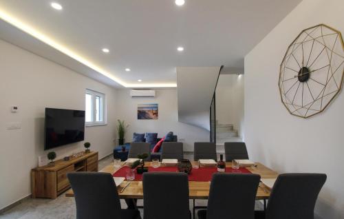 Beautiful Home In Labin