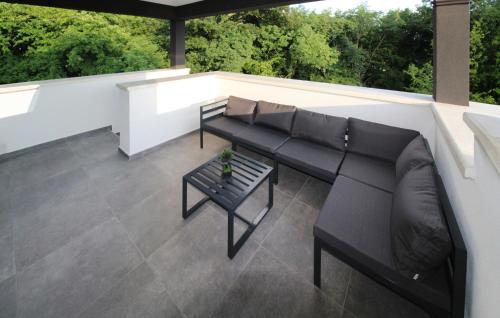 Beautiful Home In Labin