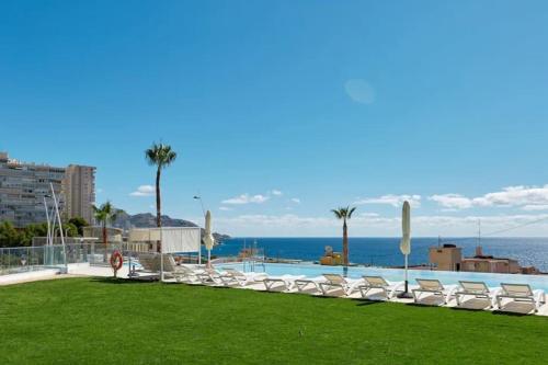 Sunset Cliffs Bright Oasis