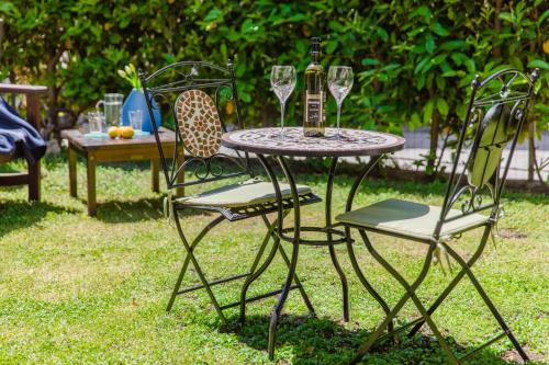 JeS Old Town Studio Apartment