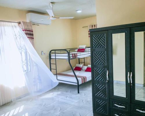 Φωτογραφία από το άλμπουμ του Pro CeDi Ventures Self-catering σε Kasoa