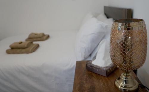 Luxury London house sleeps 13, 2 minutes to metro photo 10
