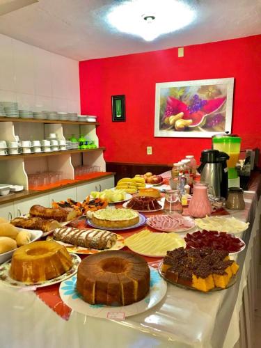 Makanan di atau berdekatan inn ini