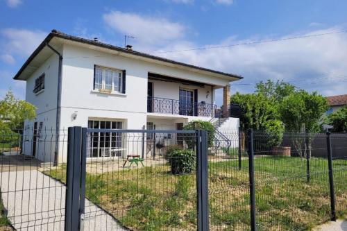 Bonheur des prés, T2 jardin, parking