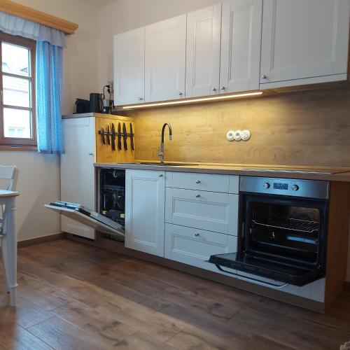 Una cocina o cocineta en Apartmány Marie Albeř
